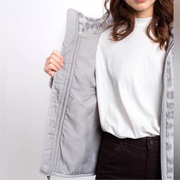 Patagonia Divided Sky Women’s Jacket - Picture 2 of 9